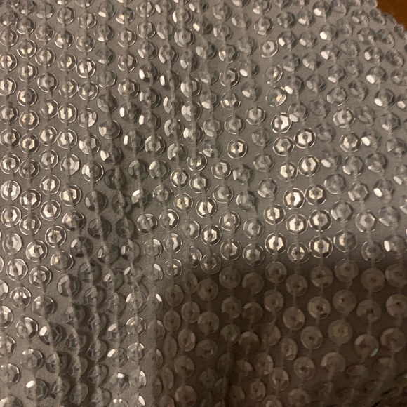 Beautiful Carmen Marc Volvo tank under piece 10 - Picture 3 of 5